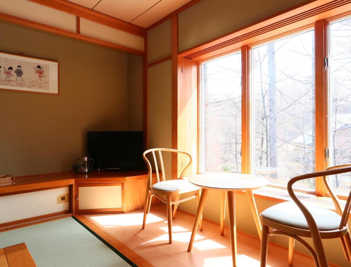 Bed and Breakfast Ryosha Tsukiakari Yamanakako Zewnętrze zdjęcie
