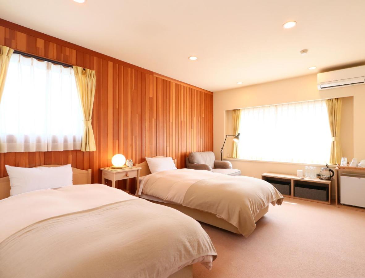 Bed and Breakfast Ryosha Tsukiakari Yamanakako Zewnętrze zdjęcie