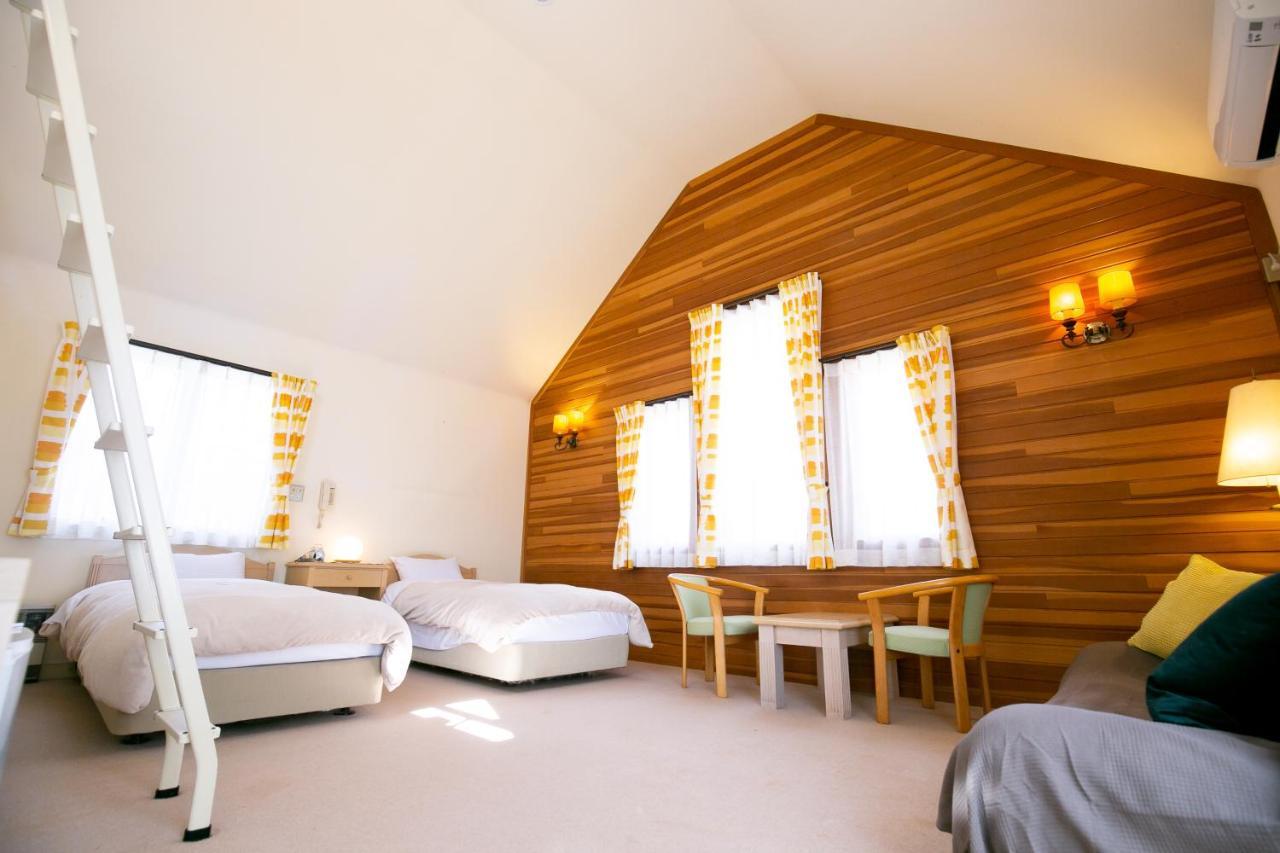 Bed and Breakfast Ryosha Tsukiakari Yamanakako Zewnętrze zdjęcie