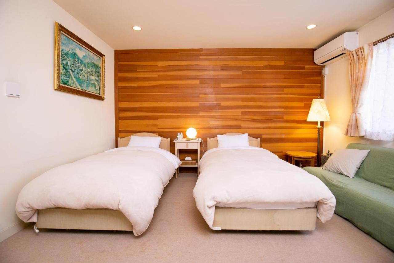 Bed and Breakfast Ryosha Tsukiakari Yamanakako Zewnętrze zdjęcie