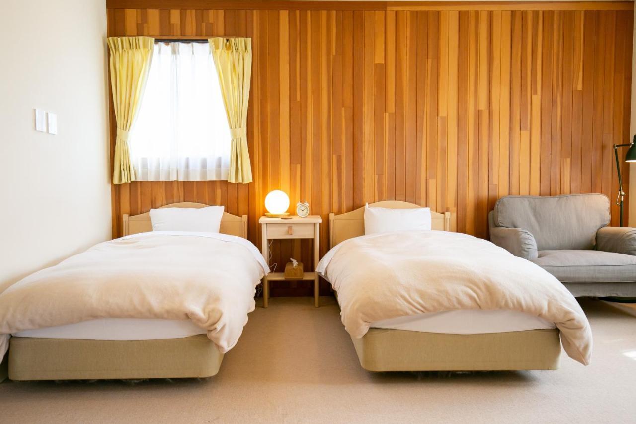 Bed and Breakfast Ryosha Tsukiakari Yamanakako Zewnętrze zdjęcie